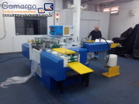Máquina automática para fabricação de luva