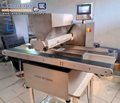 Pingadeira dosadora com 6 bicos para massas moles M&B Brasil