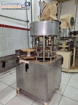Tampadora automática em inox com 5 bicos Zegla
