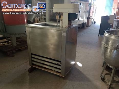 Produtora de picolé e sorvete de massa em inox Sorvegel 400