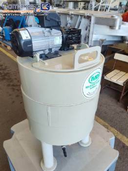 Tanque misturador em polipropileno laborat�rio 50 litros Master Pump