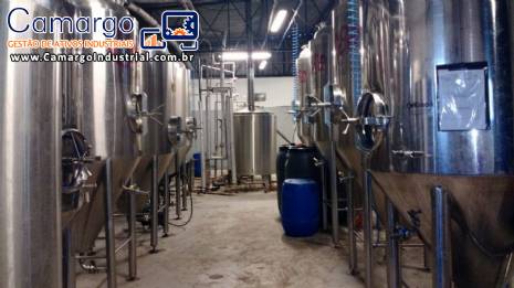 Fábrica completa para produção de cerveja Fábrica completa para produção de cerveja